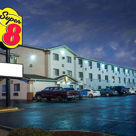 Super 8 By Wyndham Hot Springs Otel Dış mekan fotoğraf